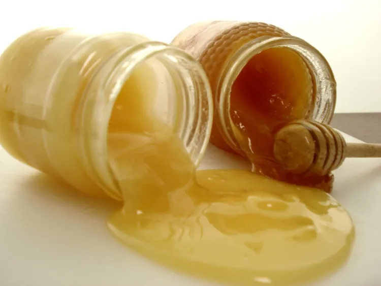 miel de fleur de tilleul appliquer peau calmer irritations rougeurs