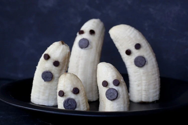 Bananes en forme de fantomes