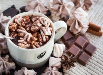 astuces et recettes pour préparer le chocolat chaud ultime cet automne