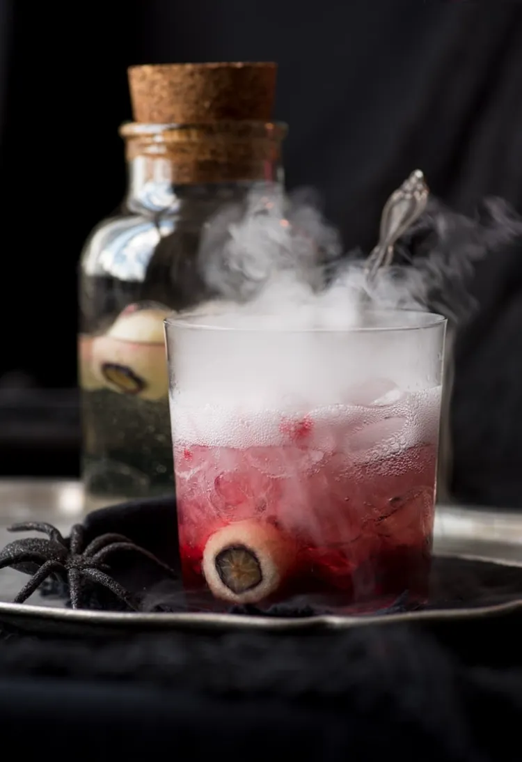 cocktail halloween yeux