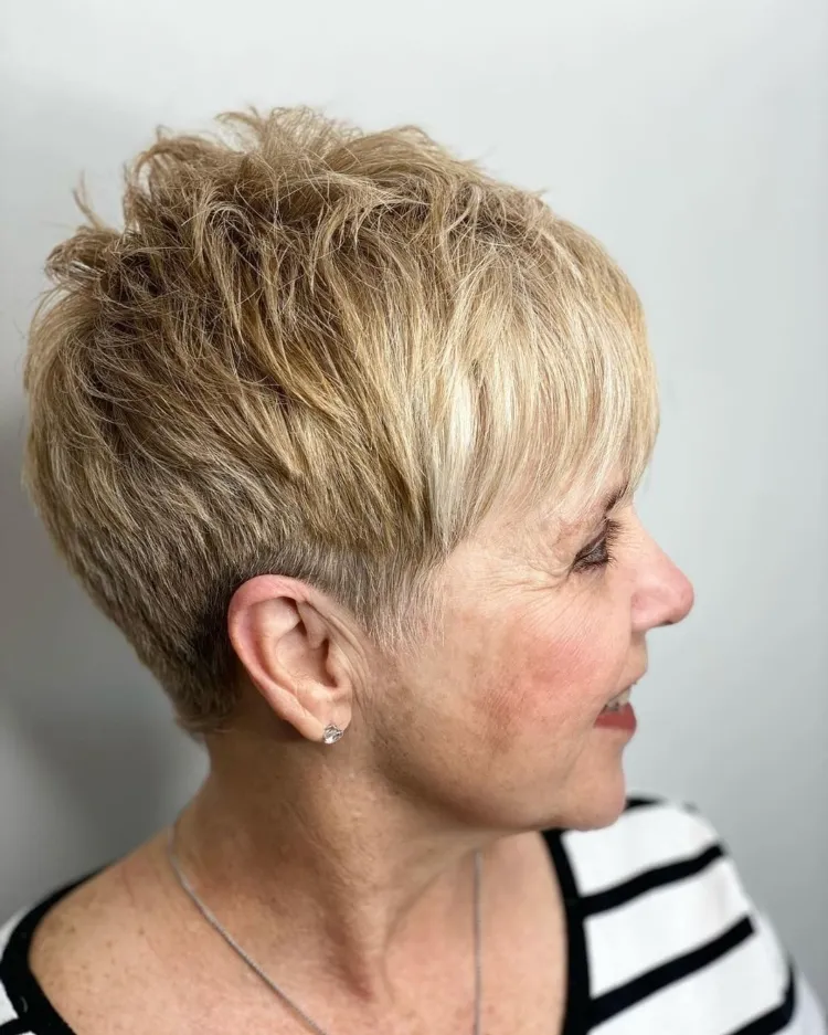 Tips to maintain thin hair for women over 60 years old