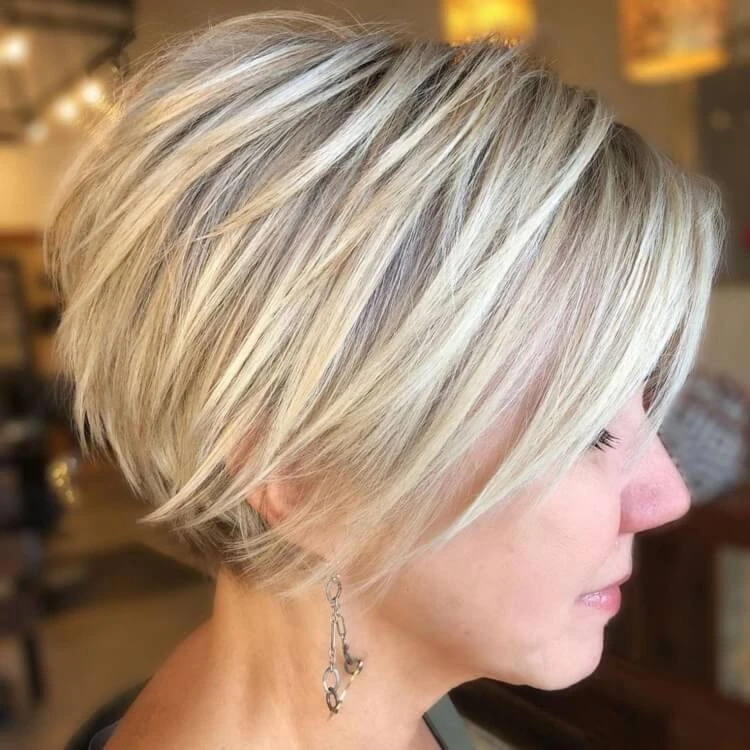Short tapered trend bob cut for women 40 years