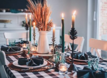 décoration de table automne facile et élégante épis de blé et pommes de pin