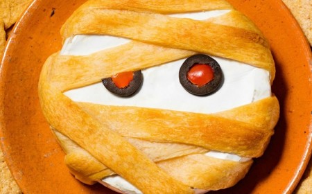 recette salée pour halloween brie pate feuilletée momie mignonne