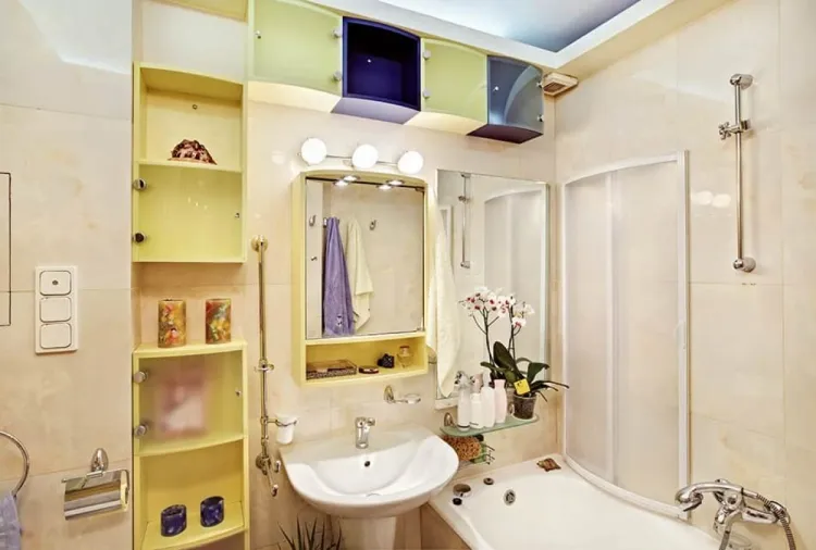 salle de bain sans fenêtres humidité rangement sécher serviette étaler