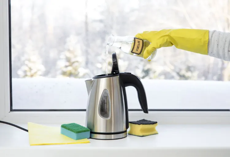 vinaigre eau comment se débarrasser calcaire bouilloire machine café