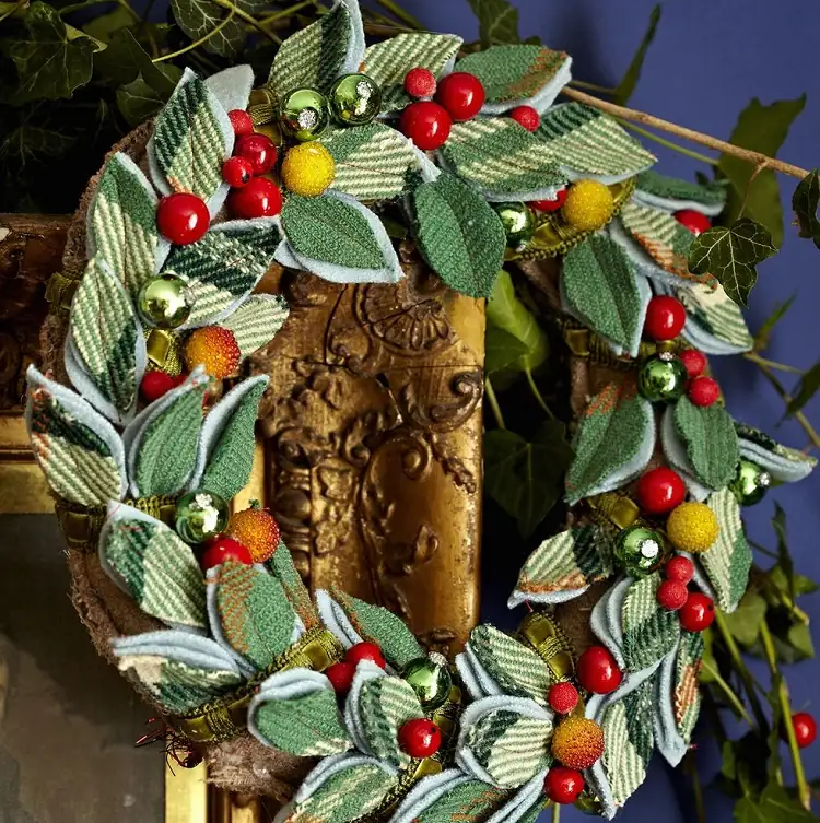 Couronne de Noël en tissu décoration éco pour vitre