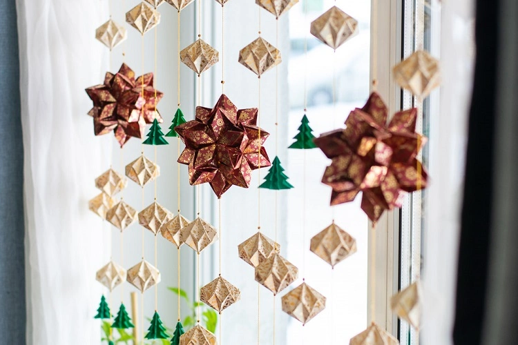 Déco Noël vitre à faire soi-même origami