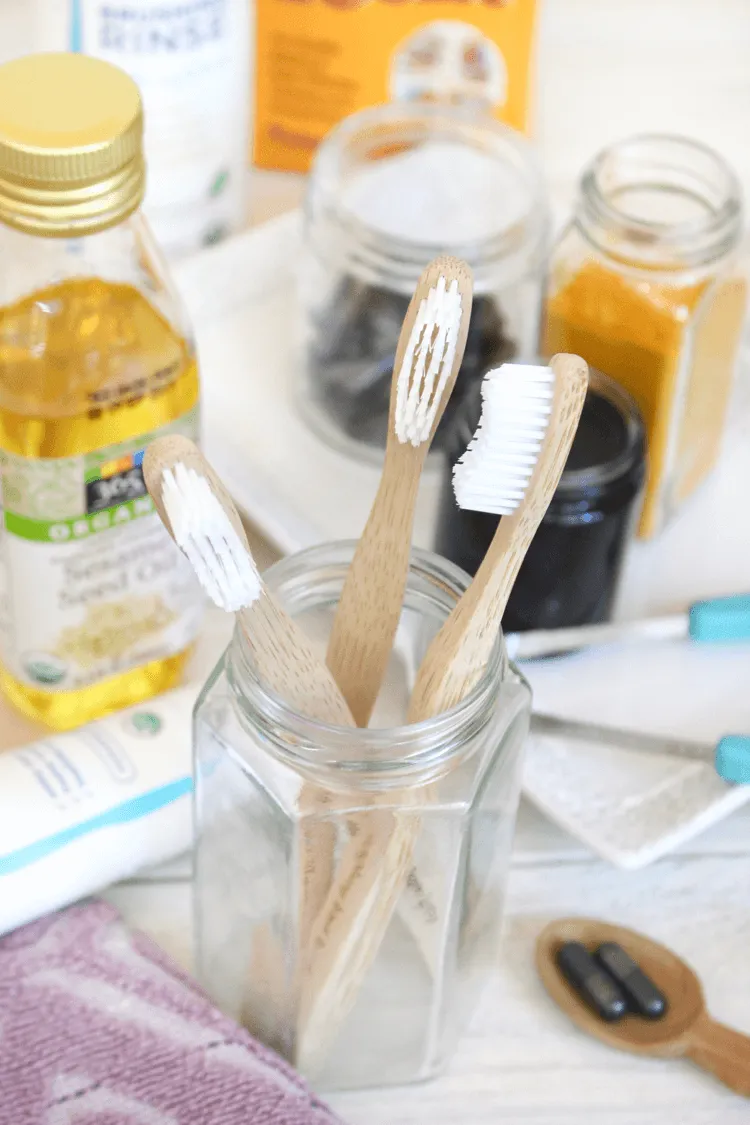blanchir les dents naturellement maison techniques simples efficaces sans risque