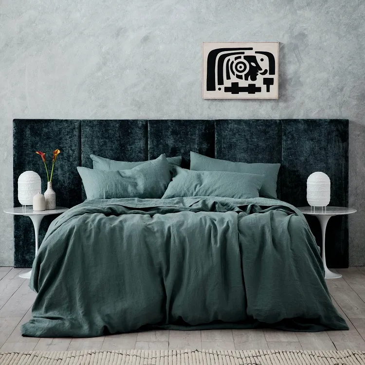 chambre tendance en couleur vert kaki et gris