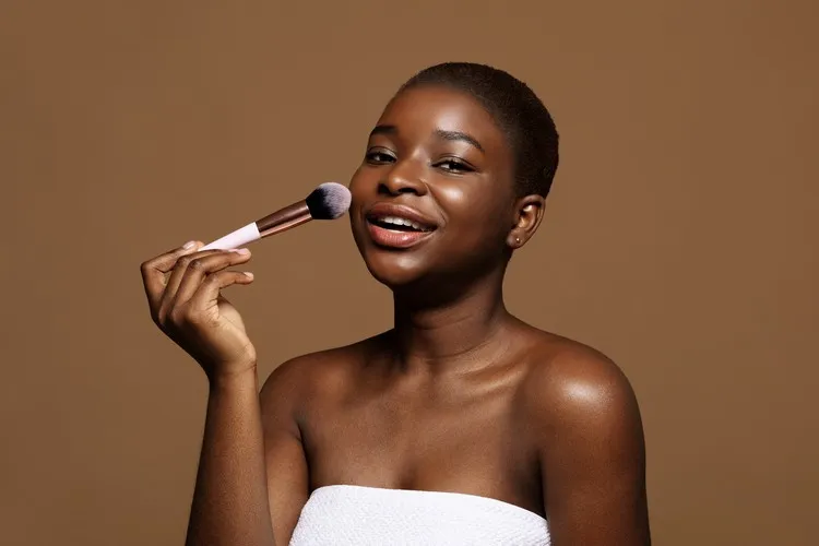 comment faire un maquillage naturel clean look étapes à suivre make-up tendance 2021 pour quelle peau