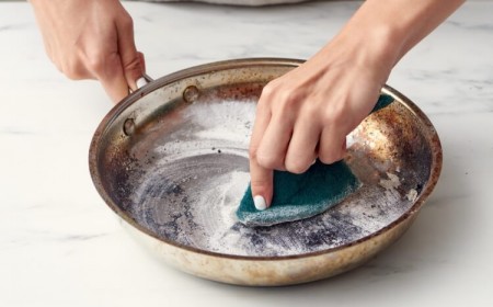 comment nettoyer une casserole brûlée en inox