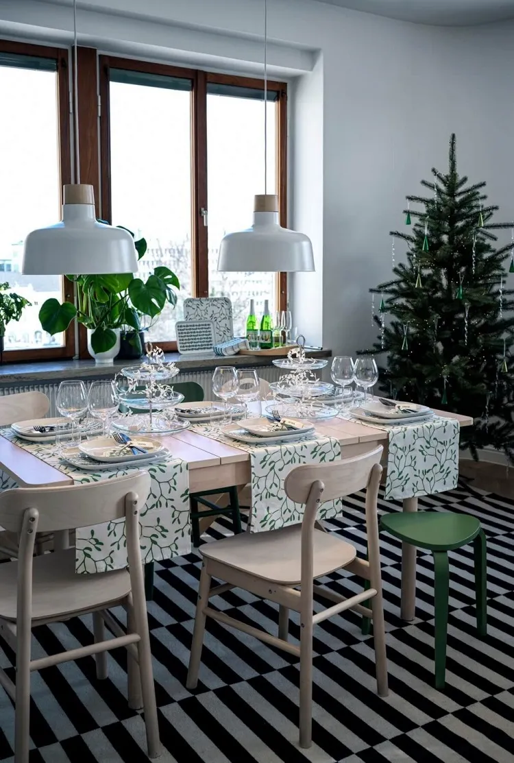 déco de table Noël IKEA 2021 en couleur verte