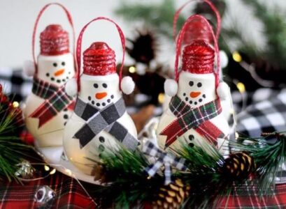 déco de Noël à faire soi-même avec des ampoules récup