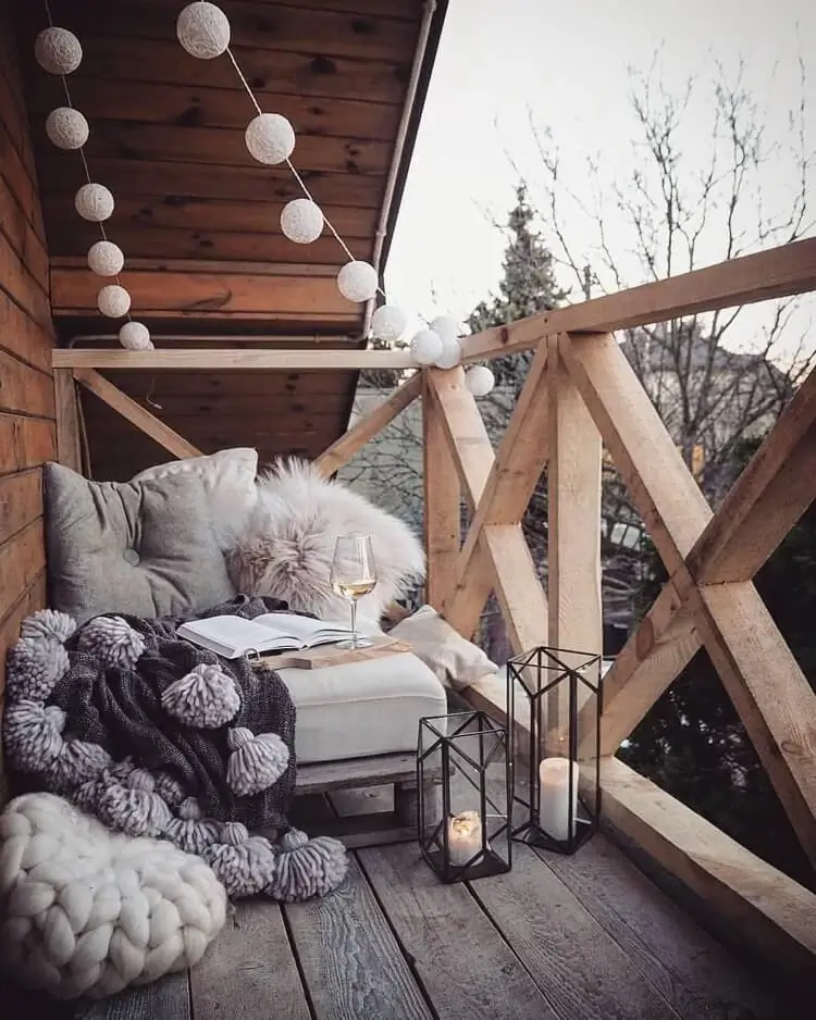 Quelle décoration de Noël pour balcon réaliser cet hiver ? Les