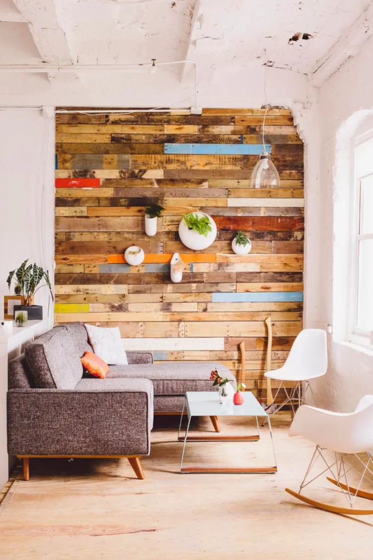 fabriquer mur d'accent en bois récupéré salon chambre