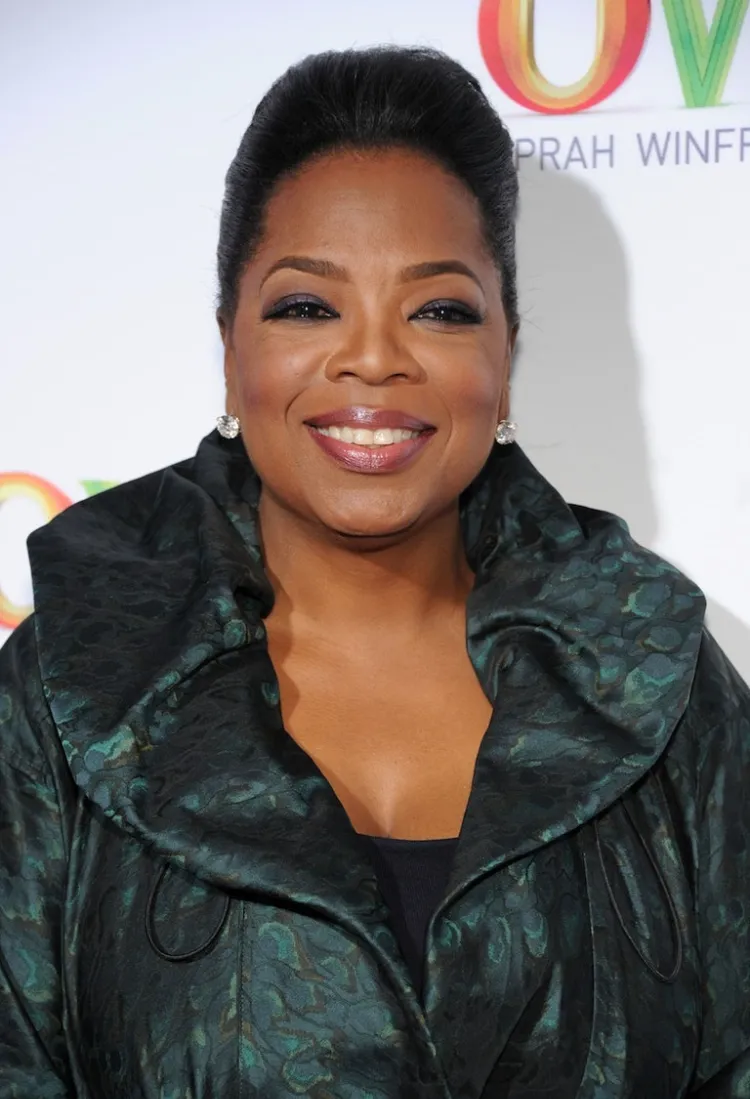 Fashionable hairstyle idea after 60, Oprah Winfrey 67 years