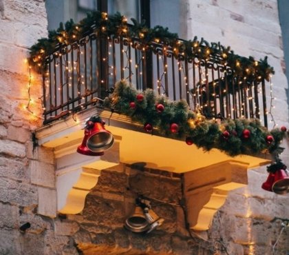 les meilleures idées de décoration de Noel pour balcon à réaliser cet hiver 2021