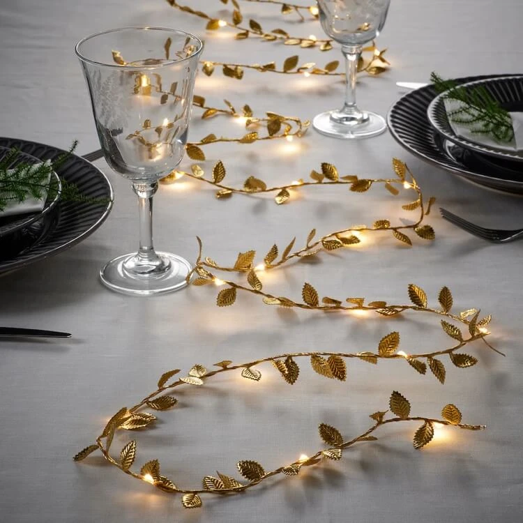 nouveautés déco Ikea novembre guirlande lumineuse LED Strala petites feuilles dorées mini ampoules