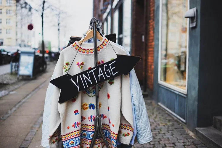 go for vintage and retro fashion