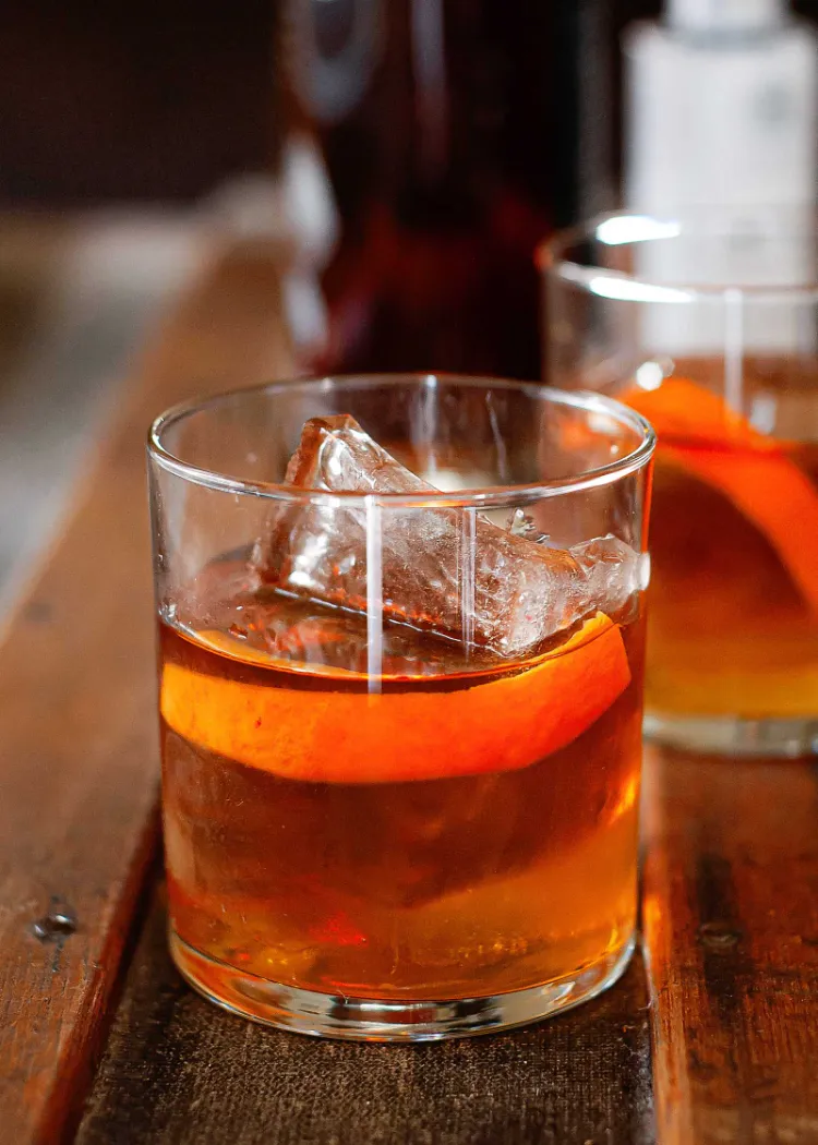 recette cocktail facile automne avec whiskey Old fashioned classique américaine