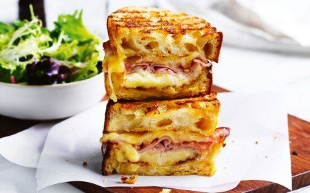 recette de croque monsieur classique et variations sanwich emblématique de la cuisine française