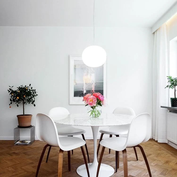 suspension boule design épuré organique salle à manger table tulipe marbre