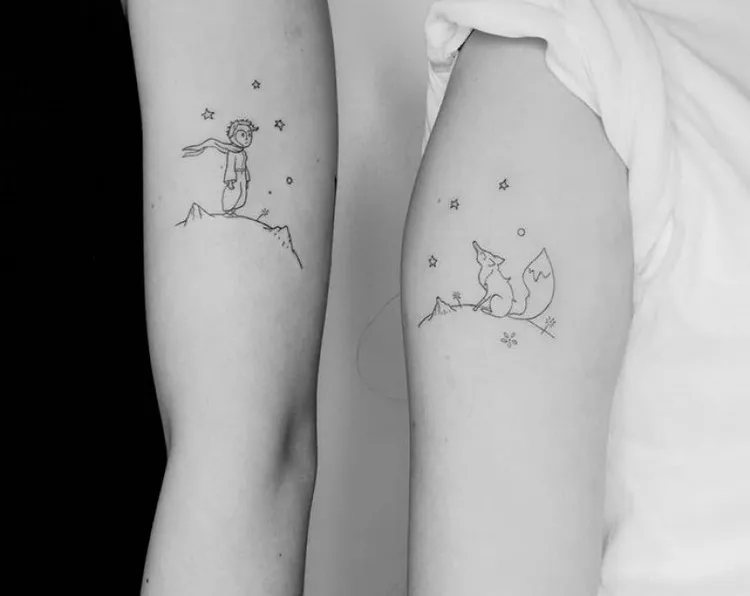 tatouage petit prince couple sur l'avant-bras tatouage couple petit motif original