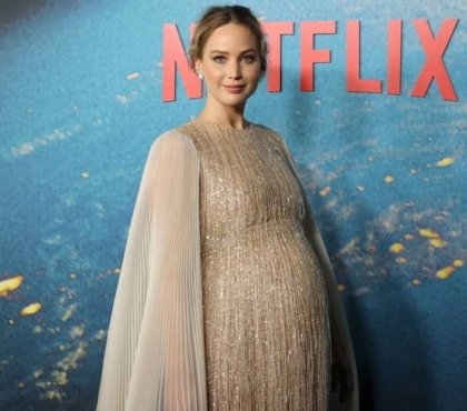 Jennifer Lawrence enceinte de son premier enfant première apparition tapis rouge Don't Look Up