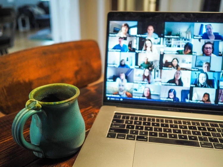 Videoconference fêtes en temps de pandemie