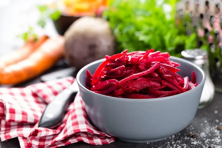 fruits et légumes à consommer en janvier manger de saison renforcer les défenses immunitaires betterave
