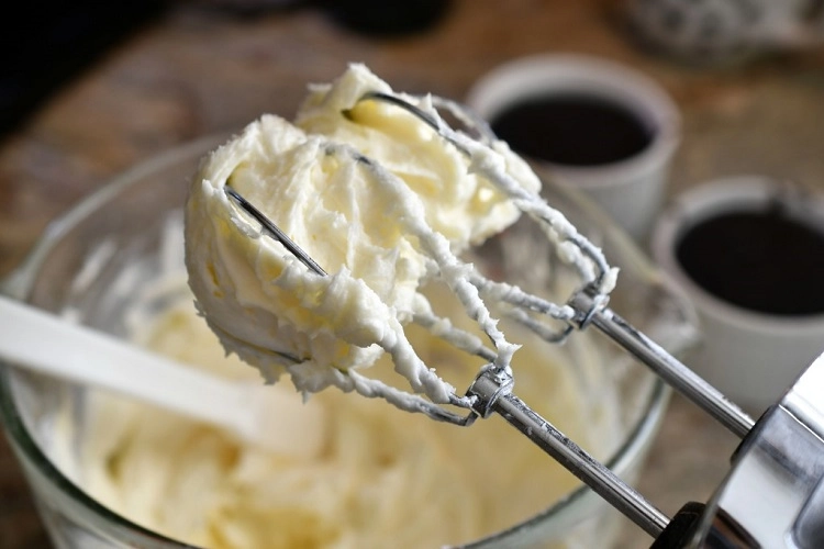Glaçage à la crème au beurre