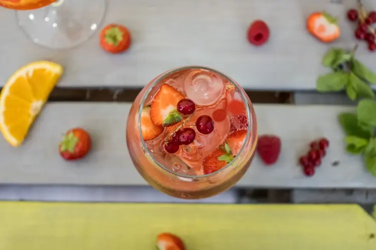 recette cocktail tutti frutti sans alcool facile à préparer pour nouvel an 2022