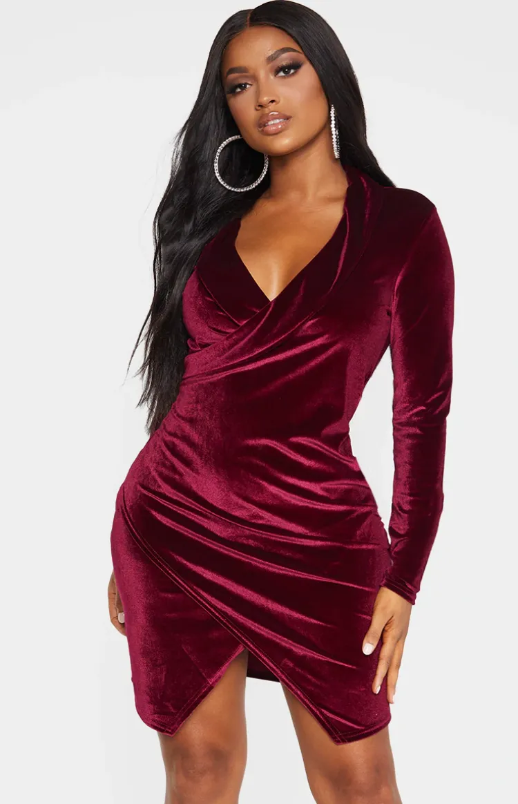 robe en velours rouge bordeaux idée tenue femme noël nouvel an 2021