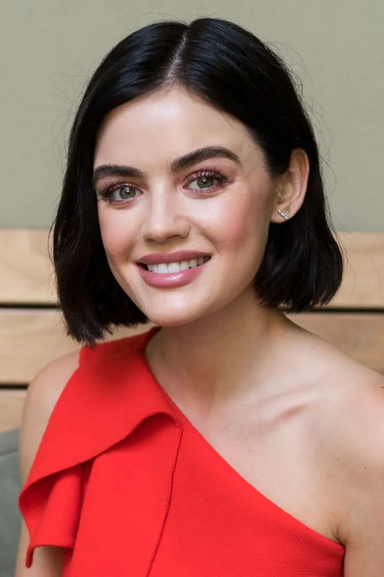 Lucy Hale's best square-faced haircut idea