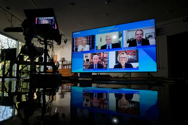 Omicron la fin de la pandémie vidéoconférence expertise mondiale événement virtuel
