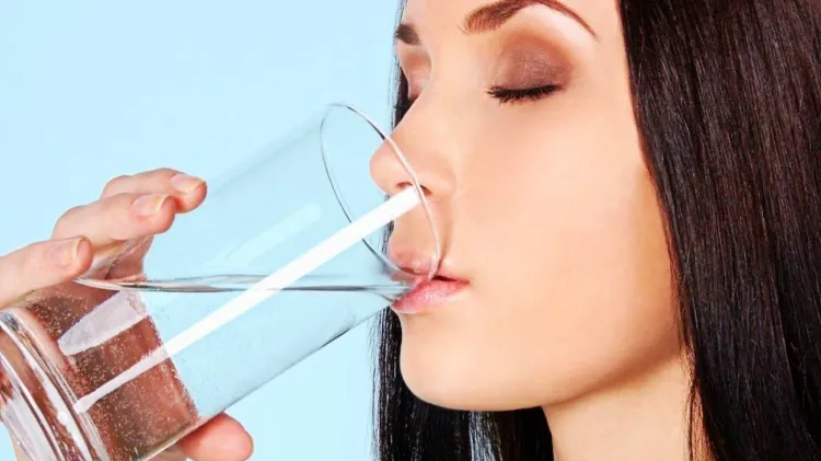 boire plus eau quand on mange trop salé 2022