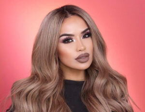 couleur blond cacao froid cheveux tendance 2022