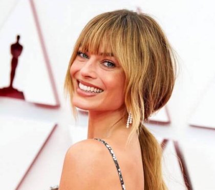 frange tendance 2022 bottleneck bangs looks de stars