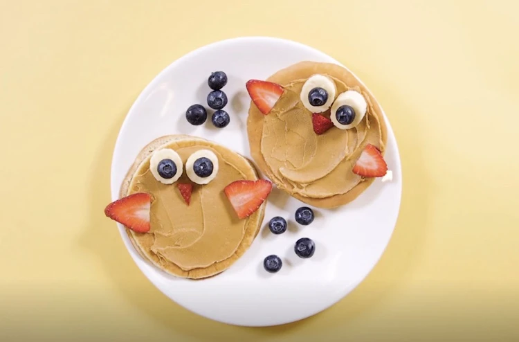 owl fritters stuffed with peanut butter and fruit pieces