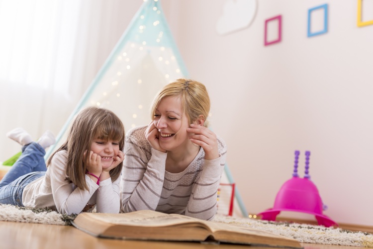 les livres et la lecture développent imagination des enfants dès le plus jeune age