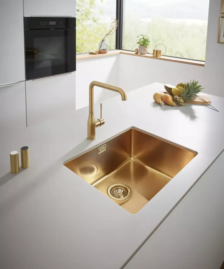 Trend Kitchen Material 2022 Gold Finish Metal Sink Gold Faucet