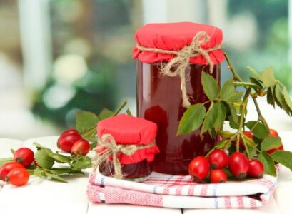 préparation de confiture de cynorrhodon et vertus santé à savoir