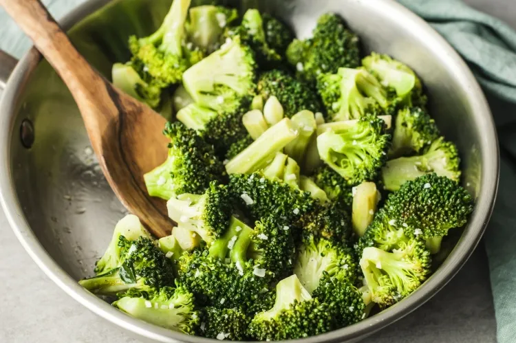 recette avec brocolis facile faire rôtir légume plat accompagnement sain