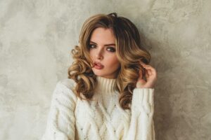 tendance balayage 2022 printemps été quel style pour illuminer le visage