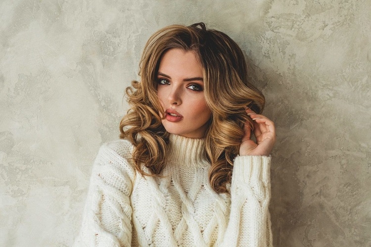 tendance balayage 2022 printemps été quel style pour illuminer le visage