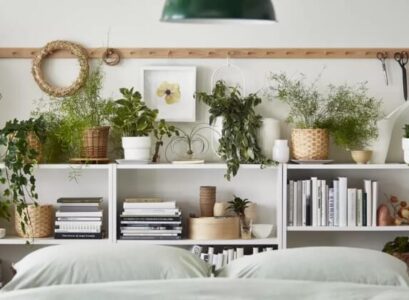 IKEA printemps 2022 inviter extérieur en intérieur plein de verdure accessoires déco durables