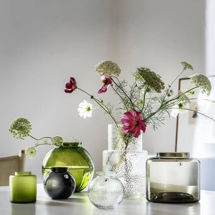 collection konstfull vases en verre soufflé givré poli déco printemps 2022 IKEA