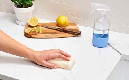 comment nettoyer la cuisine sans endommager surfaces astuces selon matériaux