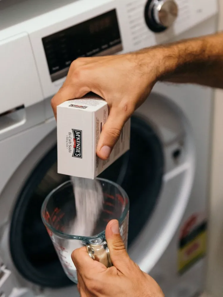 comment nettoyer une machine à laver à chargement frontal au bicarbonate de soude